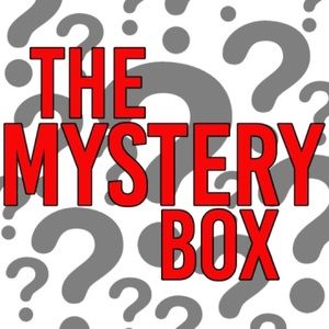 $20 Mystery Box w / 5-7 items. 💯% Pet/Smoke Free